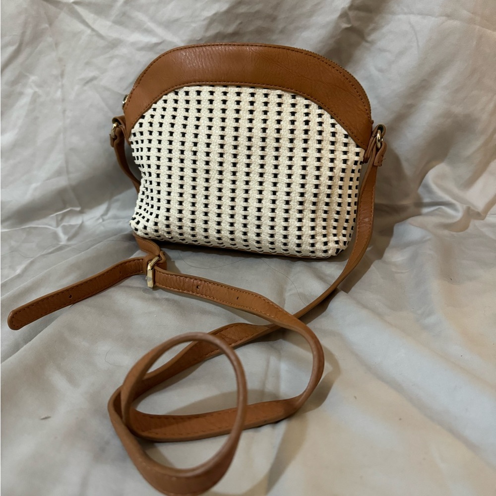 Crossbody bag